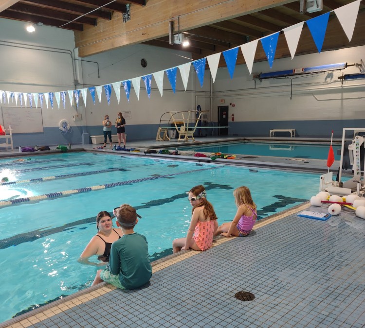 Dover Indoor Swimming Pool (Dover,&nbspNH)